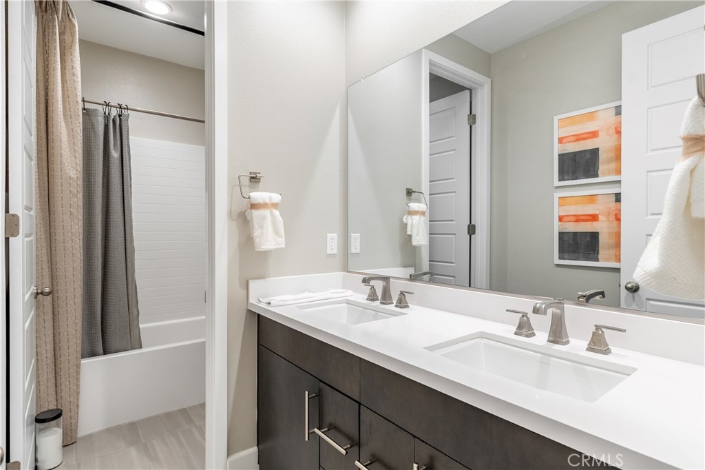 MLS #IV25257549 image #32