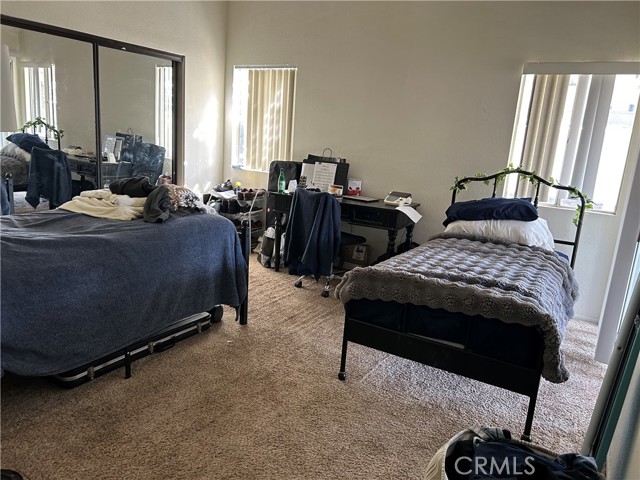 18 Via Felicia, Rancho Santa Margarita CA: https://media.crmls.org/medias/87755e19-ec9a-4a54-8f98-b6f8474b7fb4.jpg