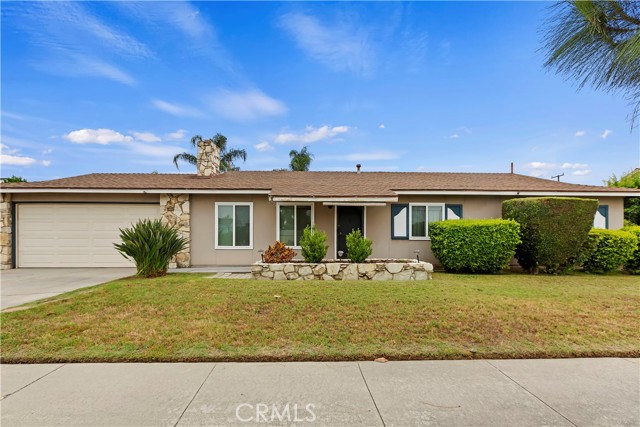 Image 1 of 26 For 738 Hollenbeck Avenue
