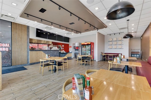  Commercial for Sale in Van Nuys, California