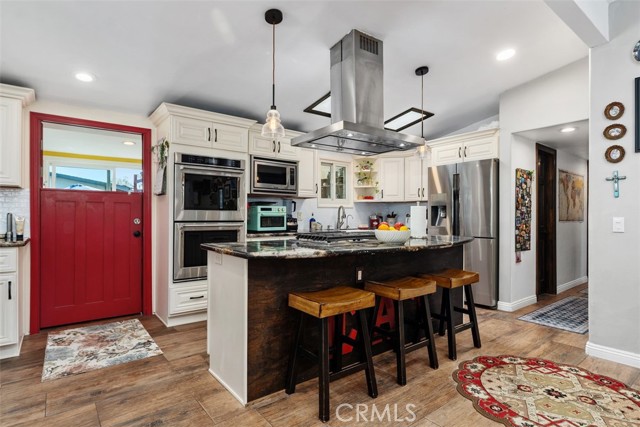 Detail Gallery Image 15 of 38 For 20292 Riverside, Newport Beach,  CA 92707 - 4 Beds | 2 Baths