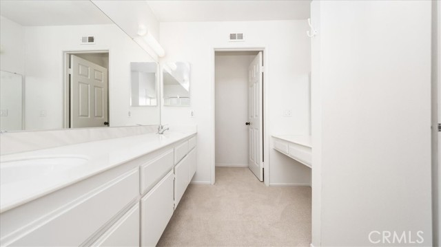 Detail Gallery Image 30 of 39 For 2243 Pacific Ave #3,  Costa Mesa,  CA 92627 - 3 Beds | 2/1 Baths