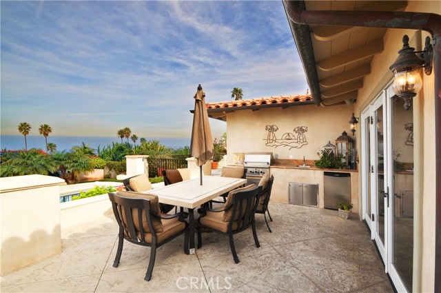 Detail Gallery Image 22 of 26 For 1525 Chelsea Rd, Palos Verdes Estates,  CA 90274 - 4 Beds | 4 Baths