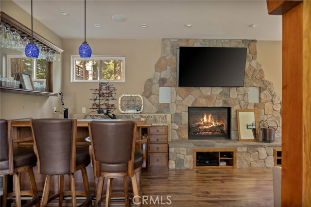 Detail Gallery Image 33 of 45 For 915 Trinity, Lake Arrowhead,  CA 92352 - 5 Beds | 3/1 Baths