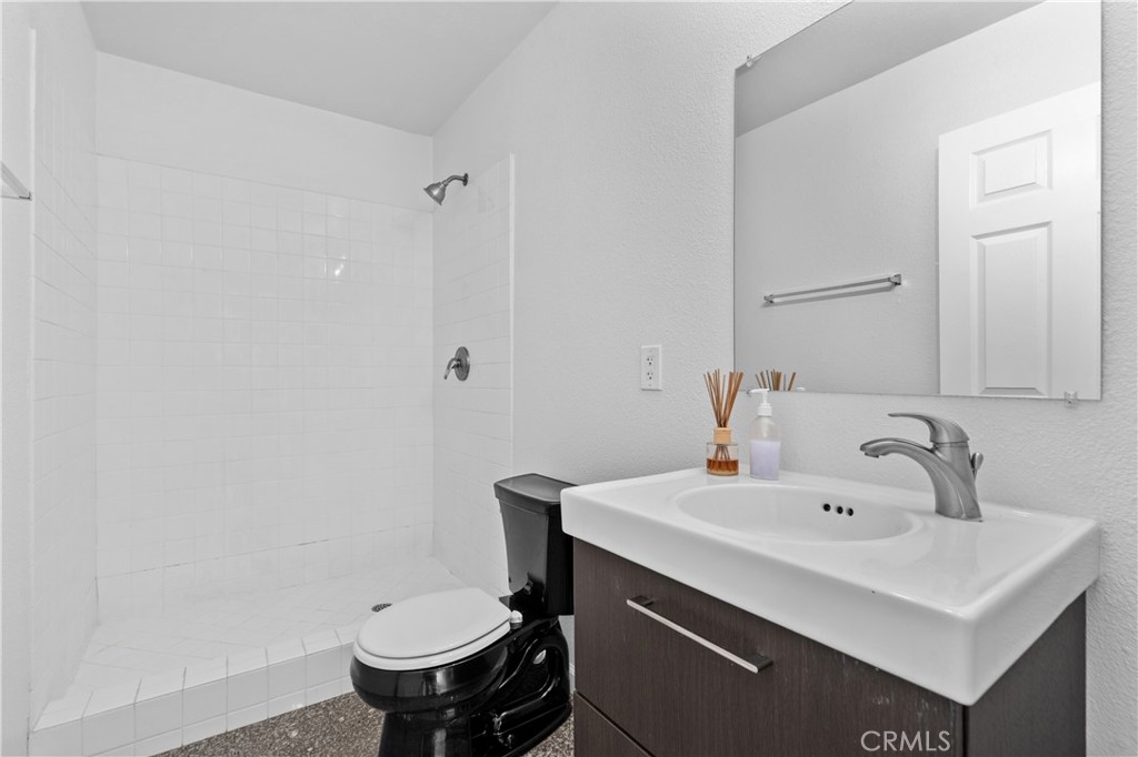 MLS #NP25249016 image #17