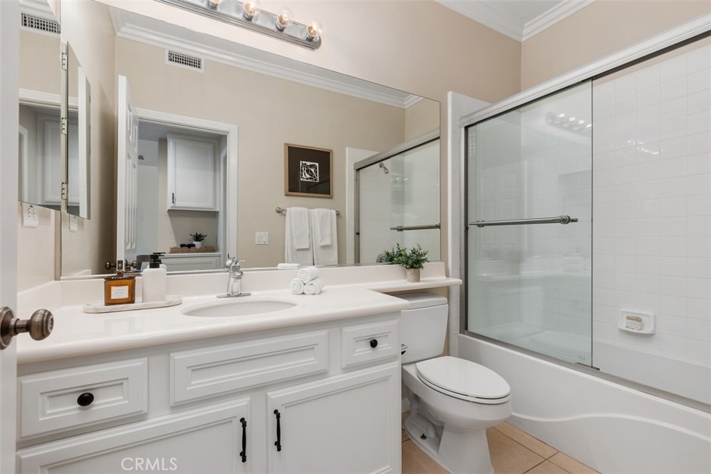 MLS #OC26148718 image #12