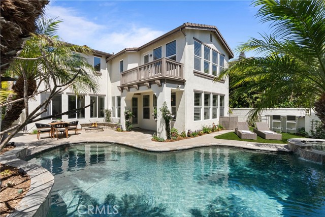 19139 Chandon Lane, Huntington Beach CA: https://media.crmls.org/medias/877b0f0c-714c-4c58-845d-28479c47759b.jpg