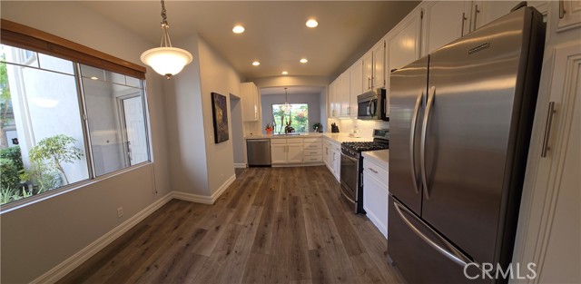 Detail Gallery Image 10 of 36 For 15 Niblick Ln, Coto de Caza,  CA 92679 - 4 Beds | 3 Baths