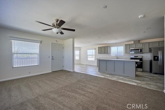 Detail Gallery Image 11 of 38 For 1720 Arcadia Rd, Pinon Hills,  CA 92371 - 3 Beds | 2 Baths