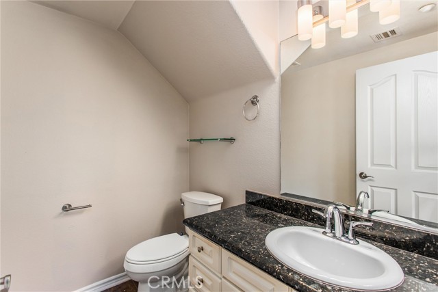 Detail Gallery Image 16 of 36 For 1200 E Highland Ave #402,  Redlands,  CA 92374 - 2 Beds | 2/1 Baths