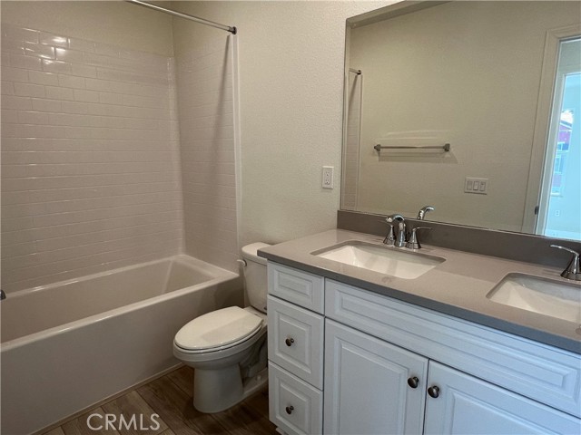 4227 E. Carmel Privado, Ontario, California 91761, 3 Bedrooms Bedrooms, ,2 BathroomsBathrooms,Residential Lease,For Rent,4227 E. Carmel Privado,CRPW25156689