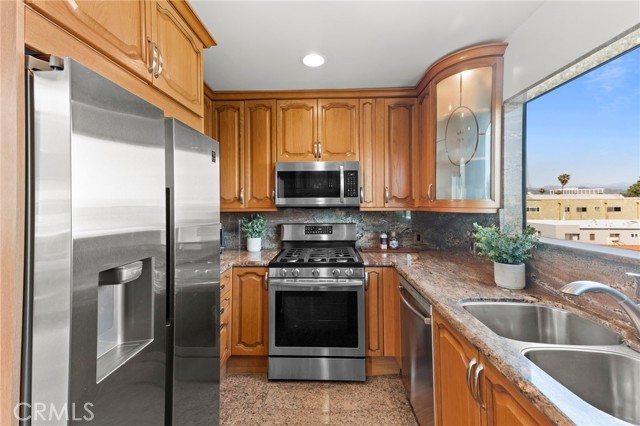 877dce21 905e 4cff B40f C90ad7d88c1b