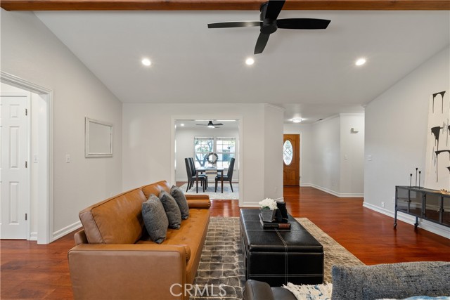 Detail Gallery Image 10 of 51 For 489 Middle Creek Ct, Chico,  CA 95973 - 3 Beds | 2 Baths