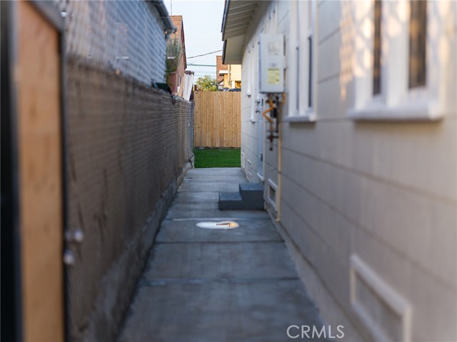 Detail Gallery Image 52 of 59 For 3453 Estrada, Los Angeles,  CA 90023 - 2 Beds | 2 Baths