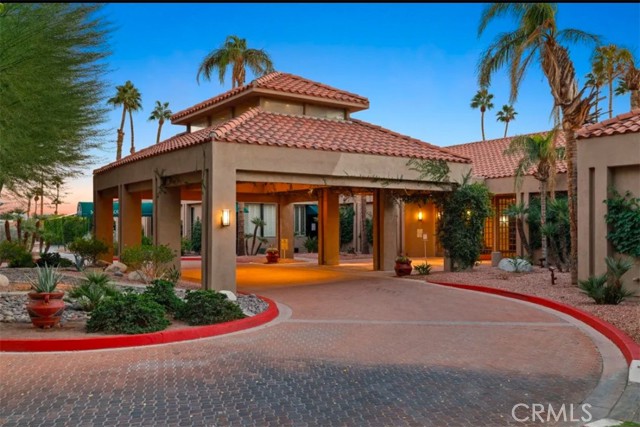 67263 S Chimayo Drive, Cathedral City CA: https://media.crmls.org/medias/877fe5bf-9f9b-4568-8ac7-d3d6acfba756.jpg