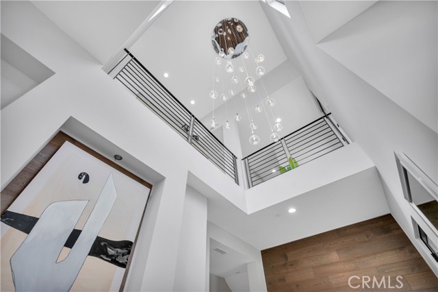 332 Avenue E, Redondo Beach, California 90277, 5 Bedrooms Bedrooms, ,6 BathroomsBathrooms,Residential,For Sale,Avenue E,SB26070979