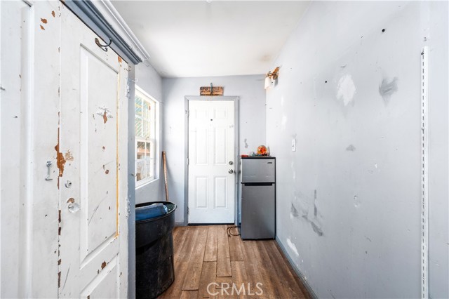 4868 La Roda Avenue, Eagle Rock CA: https://media.crmls.org/medias/87810f37-934c-4447-93d3-7058453a6a69.jpg