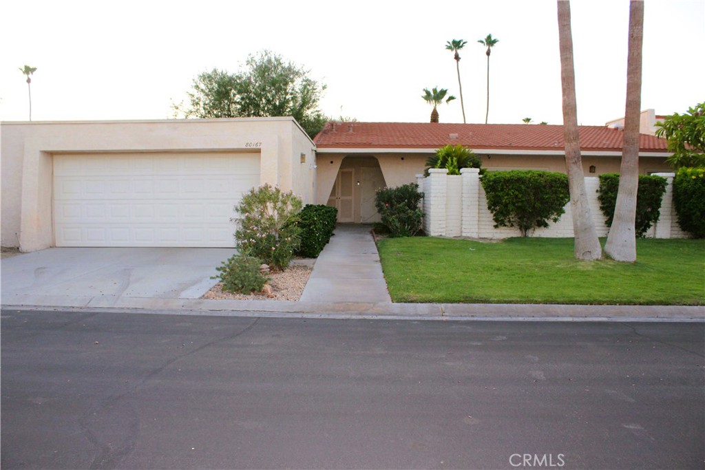 80167 Palm Circle Drive
