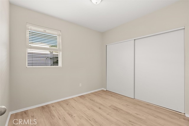 Detail Gallery Image 4 of 9 For 2907 E Sawyer St #1/2,  Long Beach,  CA 90805 - 2 Beds | 1 Baths