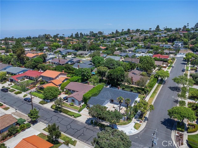 28084 Ella Rd, Rancho Palos Verdes, California 90275, 4 Bedrooms Bedrooms, ,1 BathroomBathrooms,Residential,Sold,Ella Rd,PV24154911