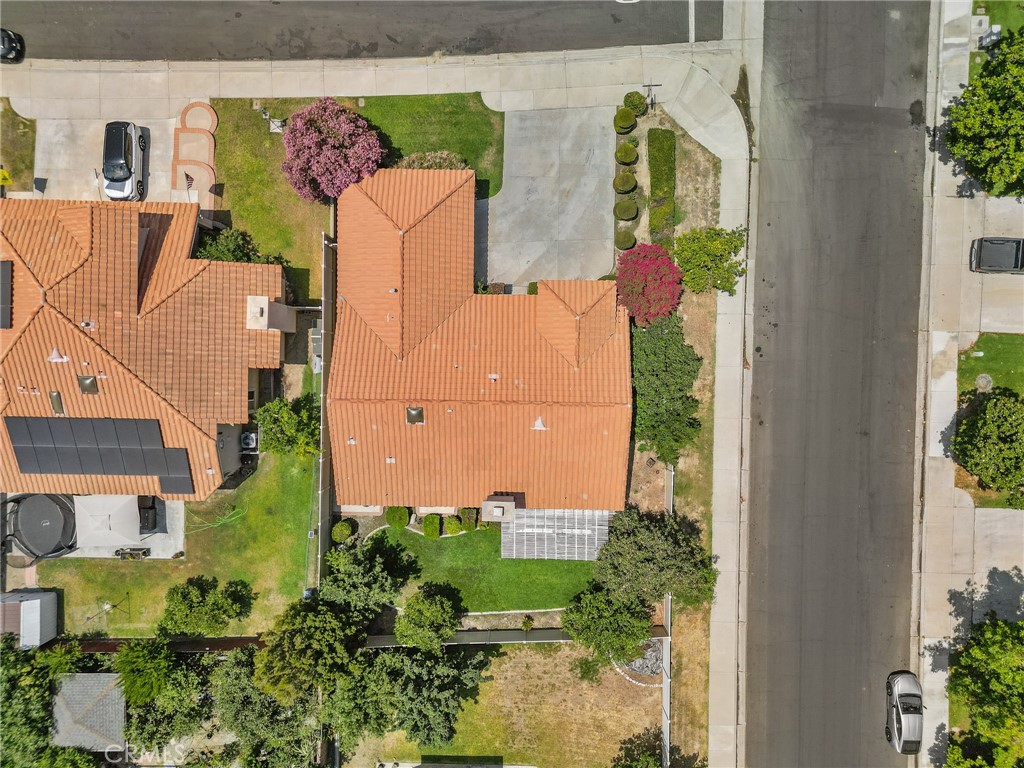 https://media.crmls.org/medias/8781aec8-1c9a-43a7-a108-b979ffa3e788.jpg?preset=X-Large