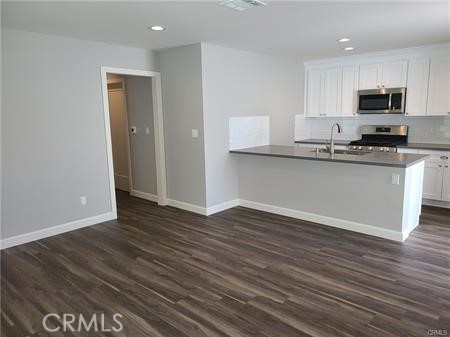 13649 Osborne, Arleta CA: https://media.crmls.org/medias/8781d0a3-198b-4278-8e04-d70d2820d333.jpg