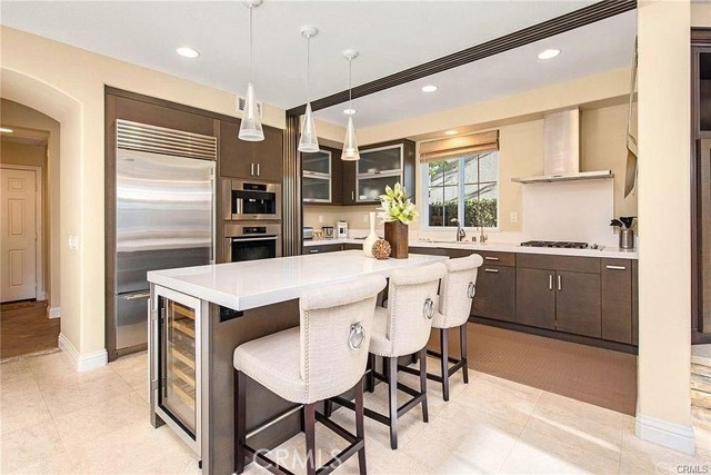 32 Walnut Creek, Irvine CA: https://media.crmls.org/medias/8781f350-3486-48bb-8224-54143ea819a2.jpg