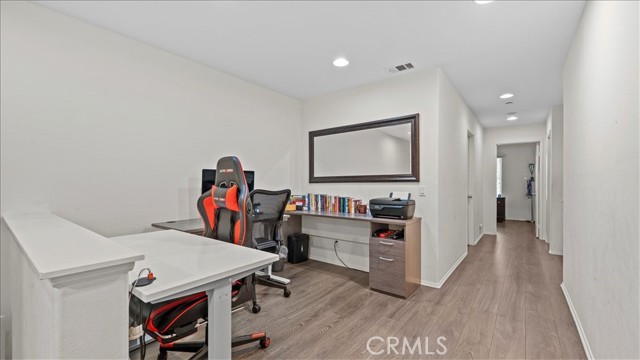 Detail Gallery Image 15 of 43 For 12533 Cipriano, Corona,  CA 91752 - 3 Beds | 2/1 Baths