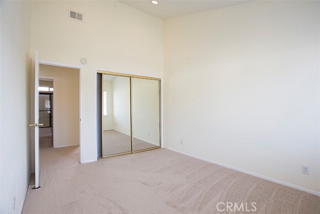 Detail Gallery Image 5 of 17 For 1420 12th St #3,  Manhattan Beach,  CA 90266 - 3 Beds | 2/1 Baths