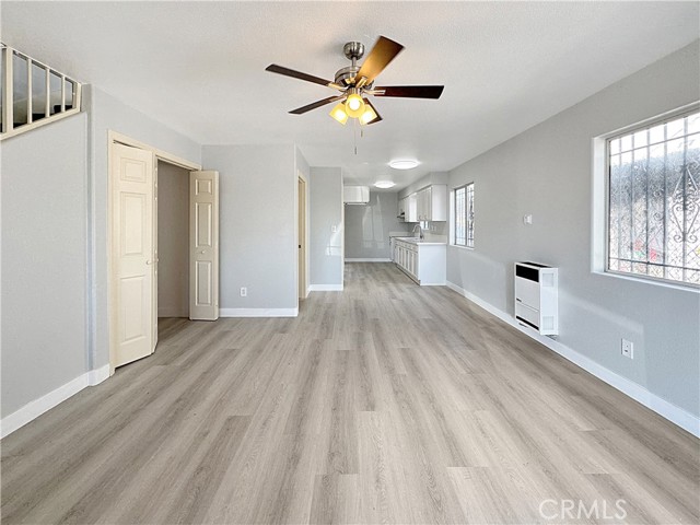 Detail Gallery Image 9 of 20 For 6927 Estrella Ave, Los Angeles,  CA 90044 - – Beds | – Baths