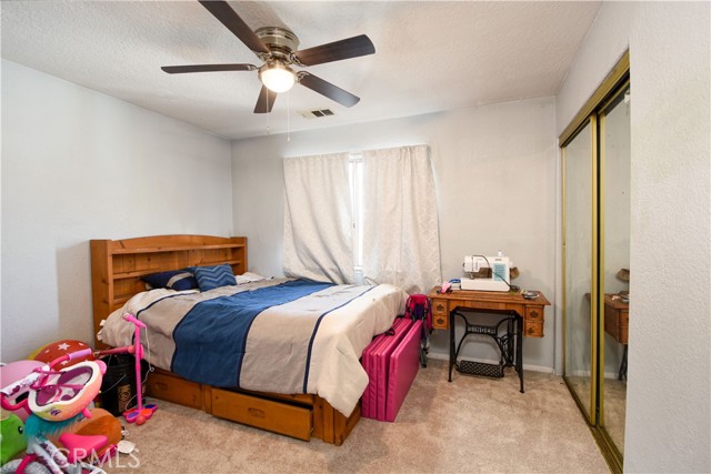 Detail Gallery Image 19 of 32 For 28970 Vacation, Canyon Lake,  CA 92587 - 4 Beds | 2 Baths