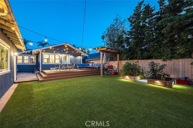 3033 E Vista, Long Beach CA: https://media.crmls.org/medias/8785b5d7-04e8-4f50-bd9a-f7c9c0ad6bcf.jpg