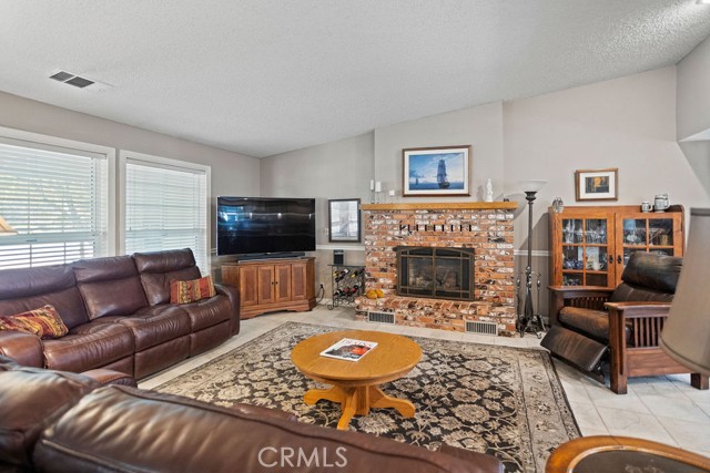 Detail Gallery Image 16 of 43 For 2731 Piedmont Dr, Merced,  CA 95340 - 3 Beds | 2/1 Baths