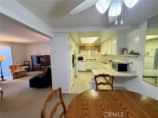 Detail Gallery Image 10 of 24 For 900 Ronda Sevilla, #C #C,  Laguna Woods,  CA 92637 - 2 Beds | 2 Baths