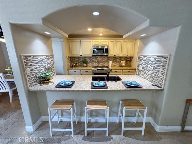 Detail Gallery Image 12 of 40 For 575 Esplanade #102,  Redondo Beach,  CA 90277 - 3 Beds | 2 Baths