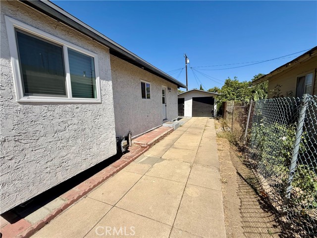 236 S 5th Street, Montebello CA: https://media.crmls.org/medias/8787977a-6928-4f7d-91ab-3c7bfd4202cd.jpg