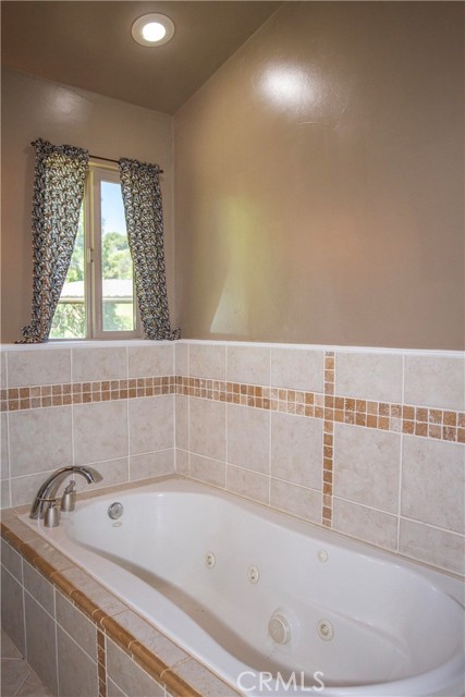 Detail Gallery Image 21 of 49 For 46983 Orchard Dr, Miramonte,  CA 93641 - 3 Beds | 2 Baths