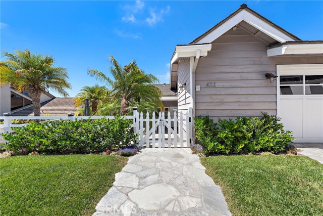 Detail Gallery Image 4 of 57 For 421 Avenida Crespi, San Clemente,  CA 92672 - 3 Beds | 3 Baths