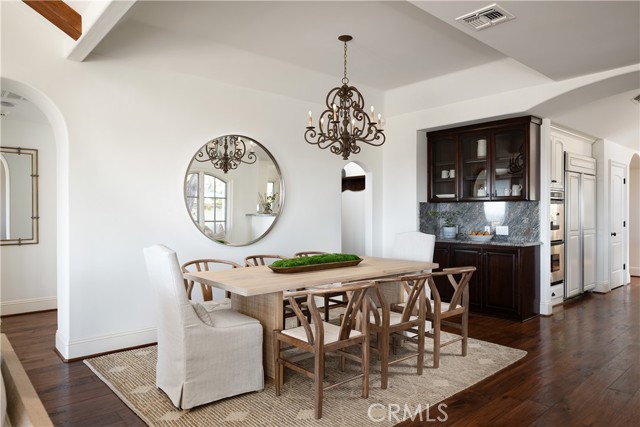 Detail Gallery Image 27 of 54 For 2001 Yacht Resolute, Newport Beach,  CA 92660 - 3 Beds | 2/1 Baths