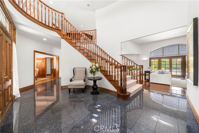 519 Connie Rae Way, Arcadia CA: https://media.crmls.org/medias/87893b9f-7c47-4d43-ad52-088bd8a5dc0e.jpg