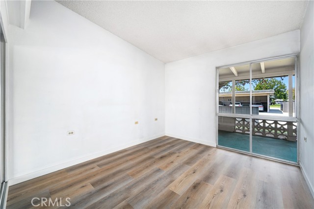 13341 St Andrews Drive, Seal Beach CA: https://media.crmls.org/medias/878ac109-c1d0-4dde-bef2-243cbe6efaad.jpg