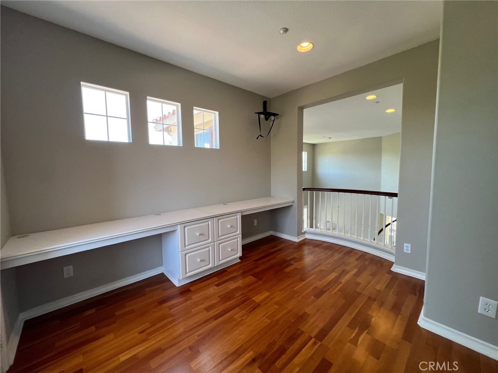 MLS #OC25273280 image #40