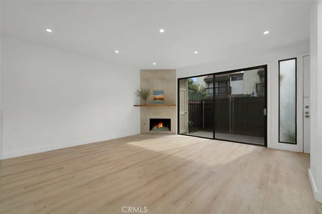 MLS #OC25238523 image #12