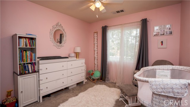 Detail Gallery Image 4 of 28 For 1133 Avenida Del Rio, San Jacinto,  CA 92582 - 3 Beds | 2 Baths