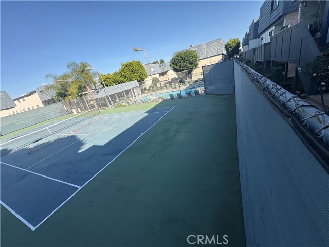 Detail Gallery Image 26 of 30 For 18550 Hatteras St #86,  Tarzana,  CA 91356 - 2 Beds | 3 Baths