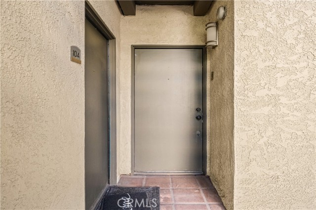 64 North Mar Vista Avenue, 103 photo 2
