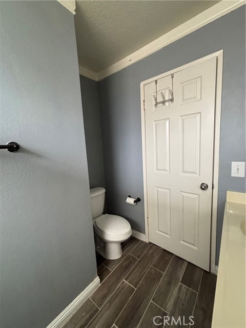 17092 Whispering Brook Way, Riverside CA: https://media.crmls.org/medias/878dda99-1aac-4653-a030-5ab39f7dd85c.jpg