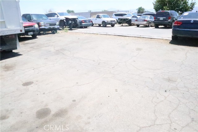 38950 30th E Street, Palmdale CA: https://media.crmls.org/medias/878ddaca-4806-402f-b9e3-db55501623ad.jpg