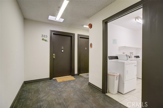 Detail Gallery Image 29 of 33 For 5454 Zelzah Ave #315,  Encino,  CA 91316 - 2 Beds | 2 Baths