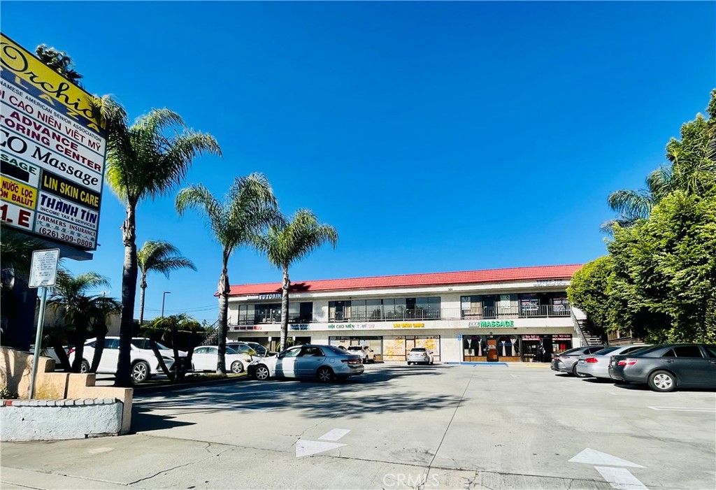 9241 Valley Boulevard, Rosemead, CA 91770